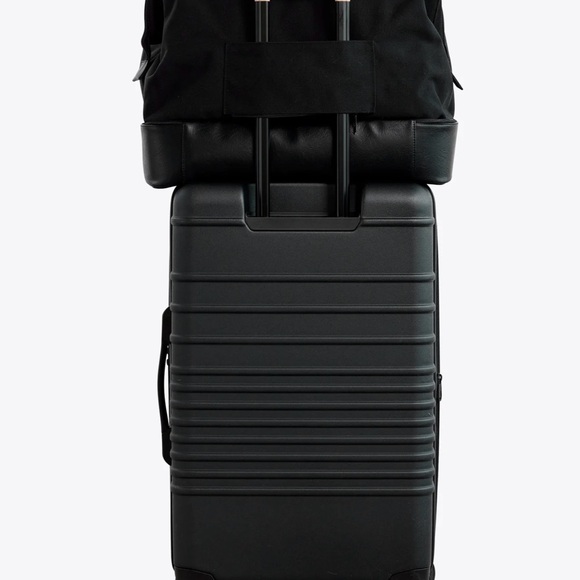 BEIS The Weekender in Black - Picture 2 of 7